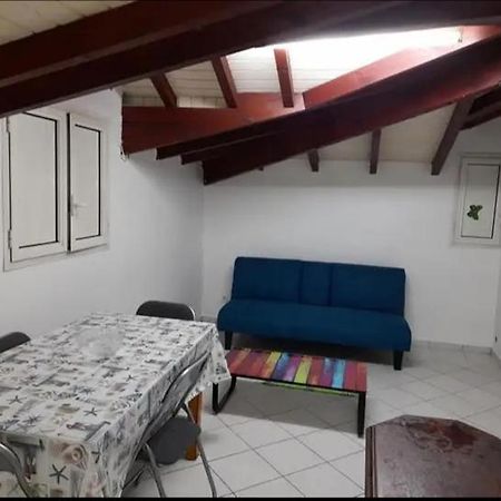 F2 Pointe-A-Pitre Proche Terminal De Croisiere Apartment Luaran gambar